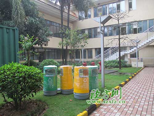 韶關物業(yè)分類玻璃鋼垃圾桶，提升社區(qū)好環(huán)境。