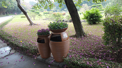  汕頭玻璃鋼花盆垃圾桶，點(diǎn)綴公園好環(huán)境。